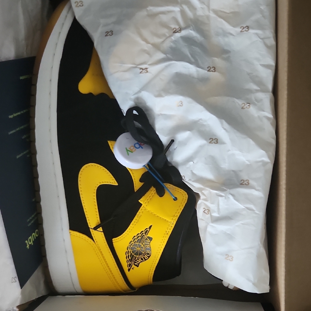 2017 Air Jordan 1 Mid New Love 9M